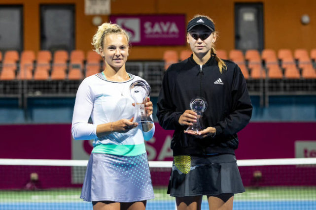 爱游戏官方平台-蒂姆在中国队比赛中战术调整，逆转引发热议！